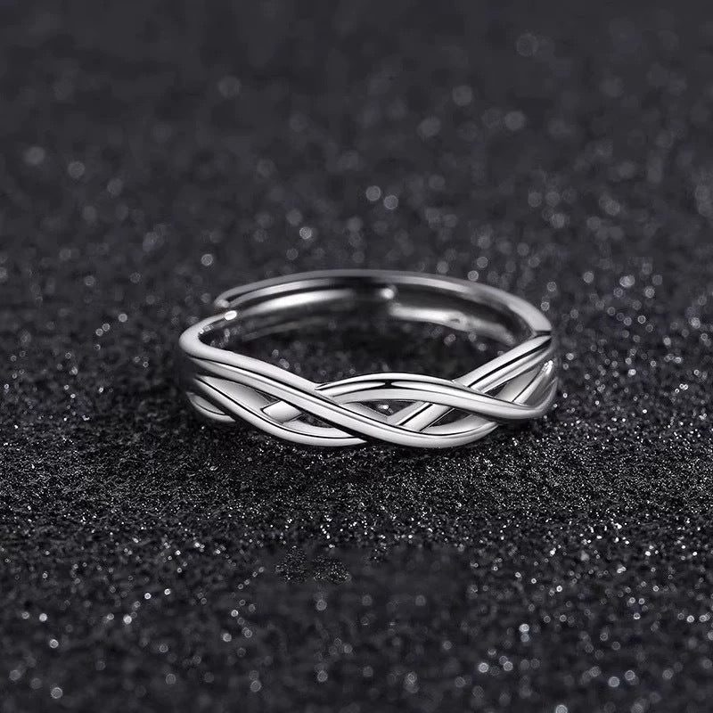 The Entwine Ring
